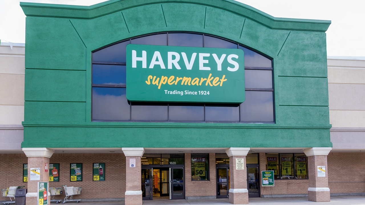 6 WinnDixie supermarkets in Jacksonville Harveys